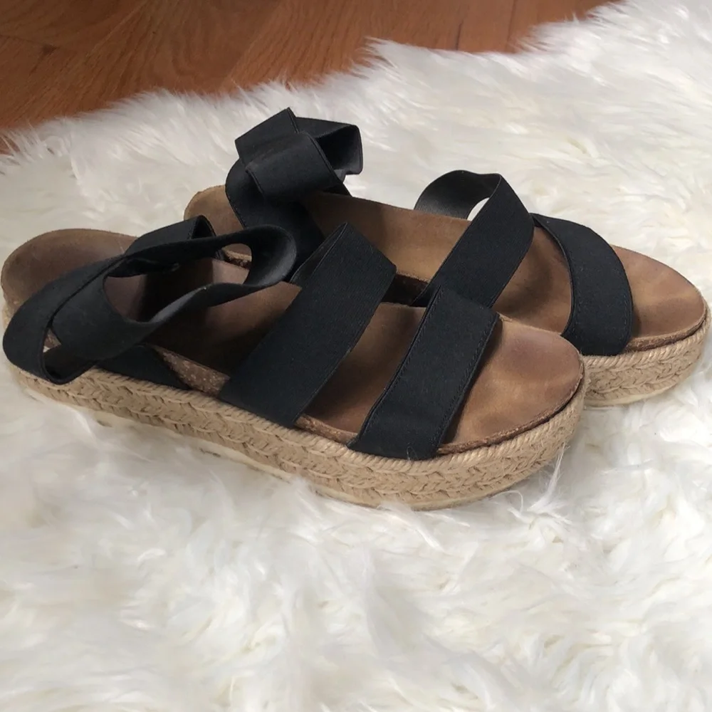 Steve Madden Black Espadrille Platform Sandals